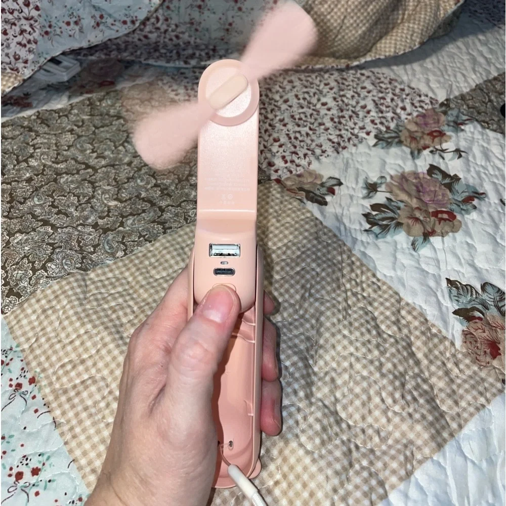 NWT Multifunction Foldable Mini Fan, Flashlight & Power Bank w/ USB Charging
